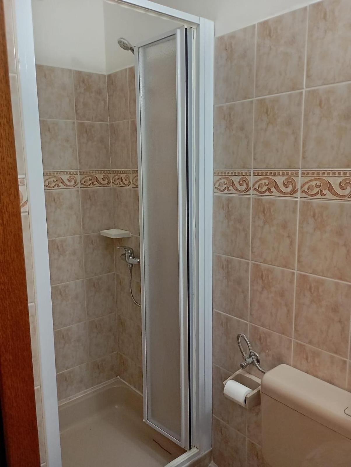 קרק Rooms Helena מראה חיצוני תמונה