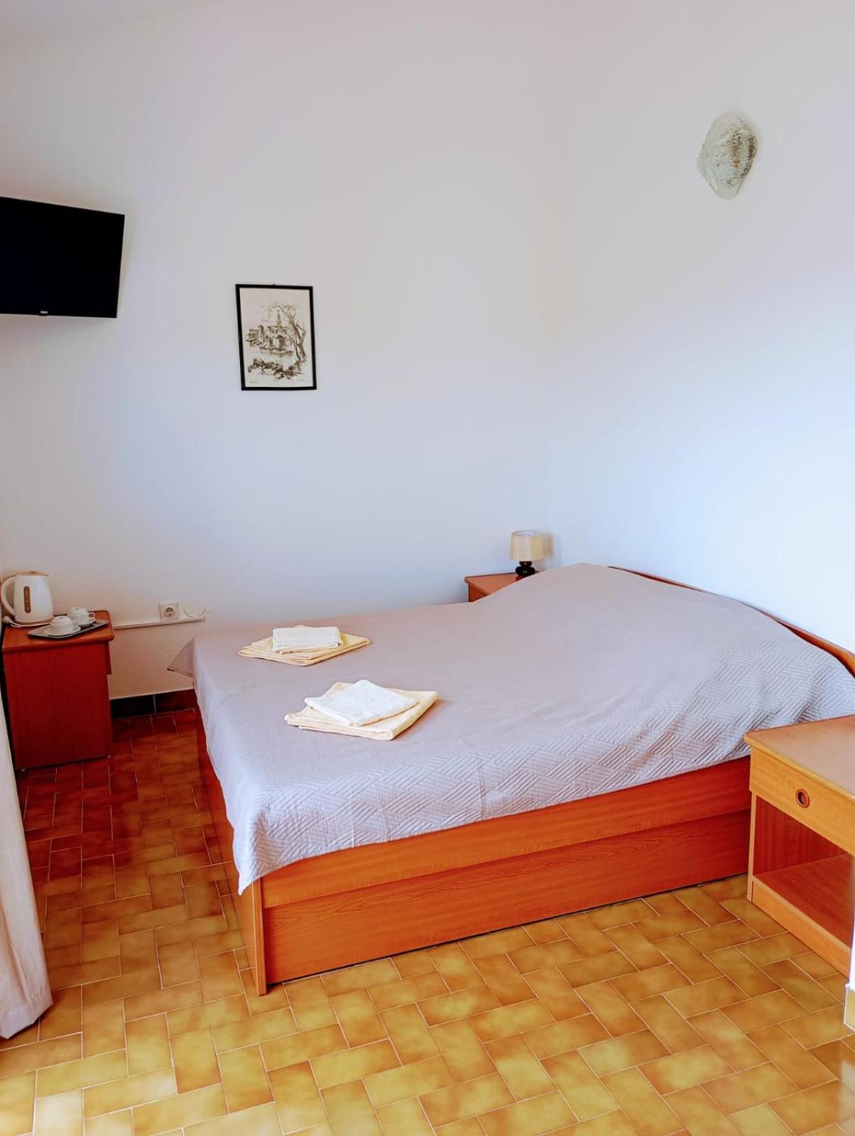 קרק Rooms Helena מראה חיצוני תמונה